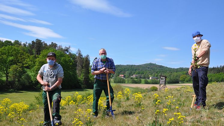 Feldarbeit im Freien: Oliver Bischoff, Thilo Quandel und Andreas Gießler.