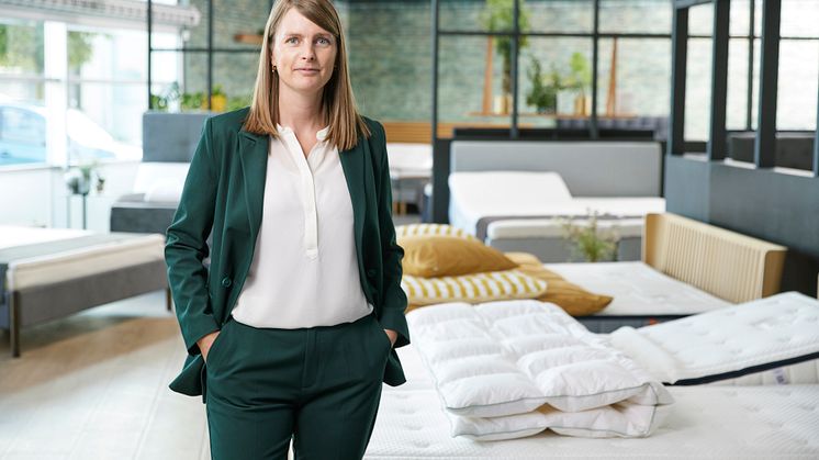 "We are maintaining our focus on rebuilding all our stores to fit the new SENG-concept, so we can get the customers back again.” - CEO of SENG, Hanne Bang Vorre.