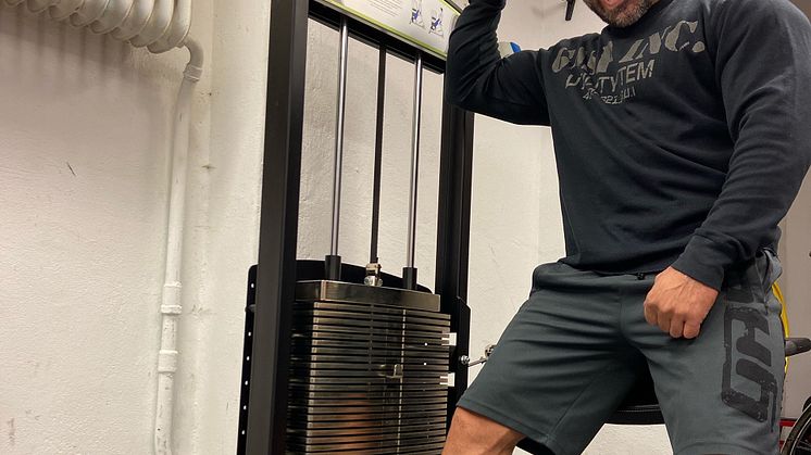 Ashkan Aghili om Gymlecos Vadpress maskin: Mina vader har växt 1,5 cm på 5 månader