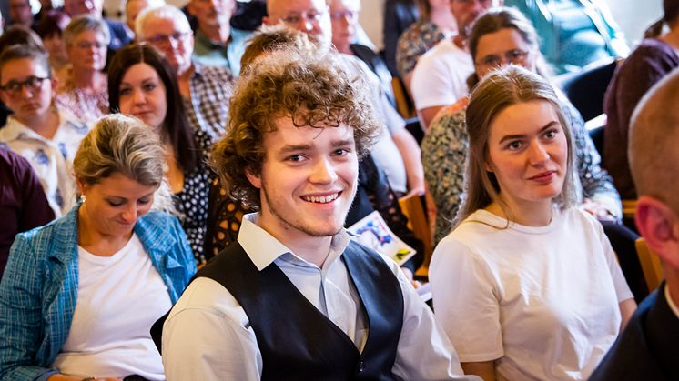 Torsdag aften blev der uddelt 27 legater til talentfulde faglærte unge. Foto // Ulrik Burhøj Jepsen