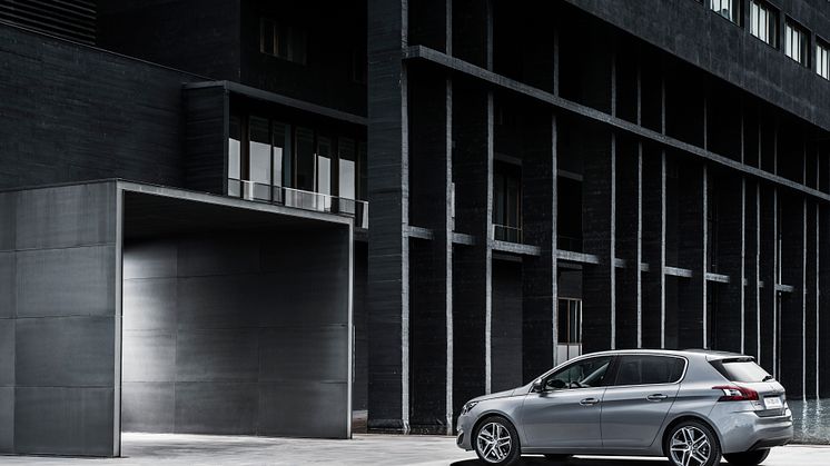 Nya Peugeot 308 lanseras i Sverige