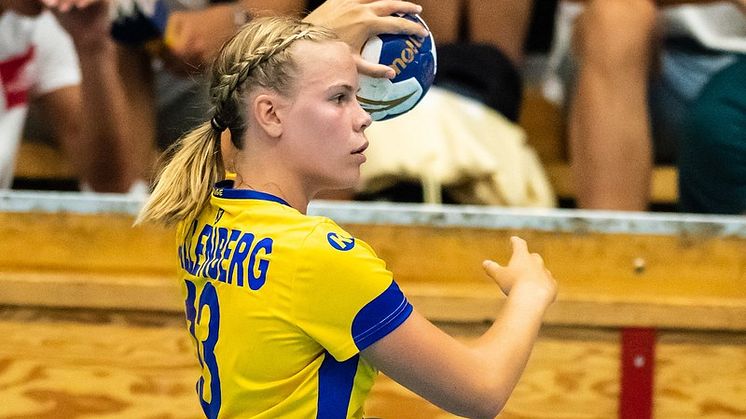 Ebbas diabetes har inte hindrat henne från att satsa på handbollen på elitnivå