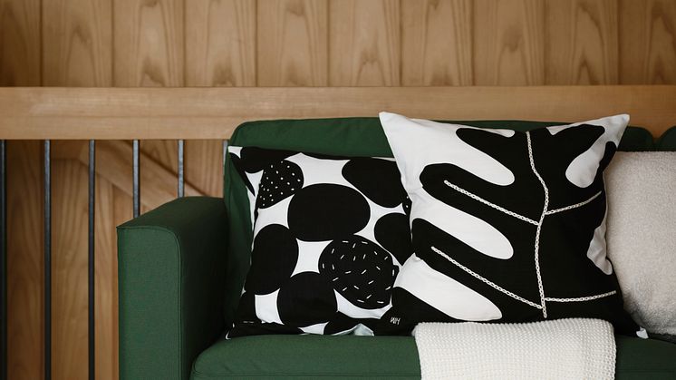 PÄRUP 3-seat sofa 3999 DKK