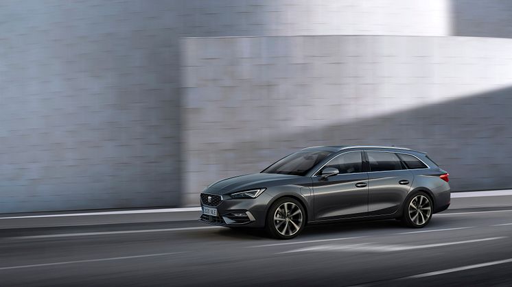 SEAT-launches-the-all-new-SEAT-Leon_05_HQ