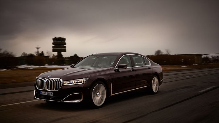 BMW 745Le xDrive
