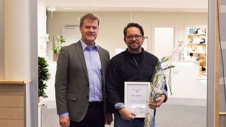 Henrik Runnemalm, GKN, tillsammans med stipendiaten Stefan Björklund, Högskolan Väst.