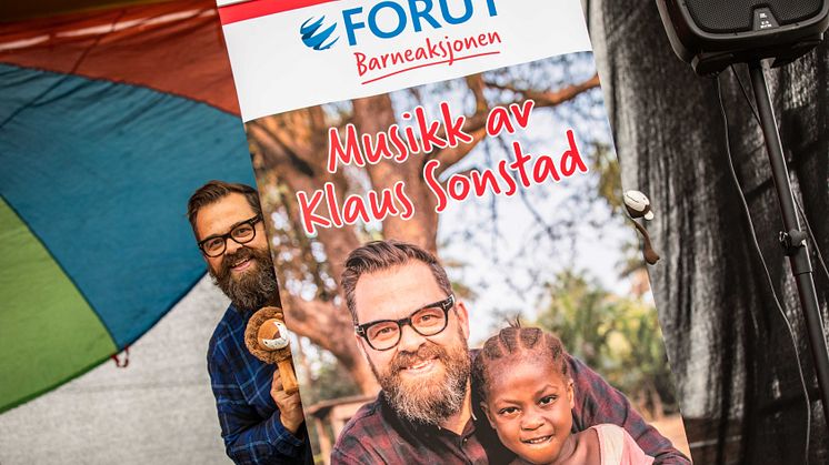 Klaus Sonstad med band under MiniUKA 2019