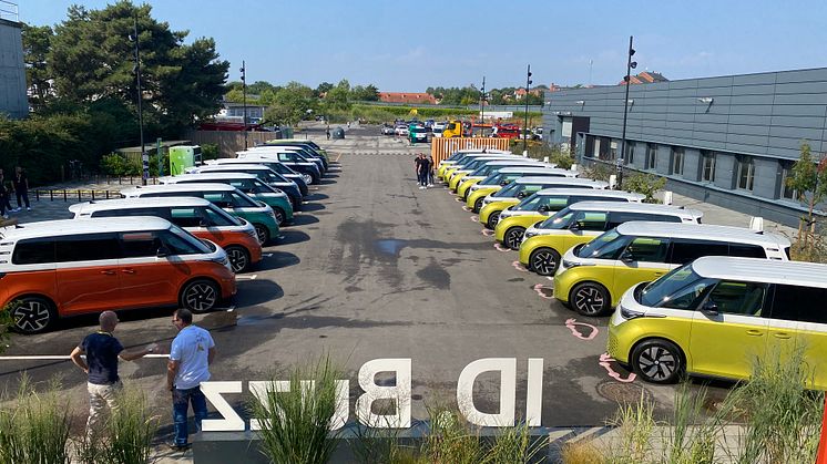 VW75åriDK