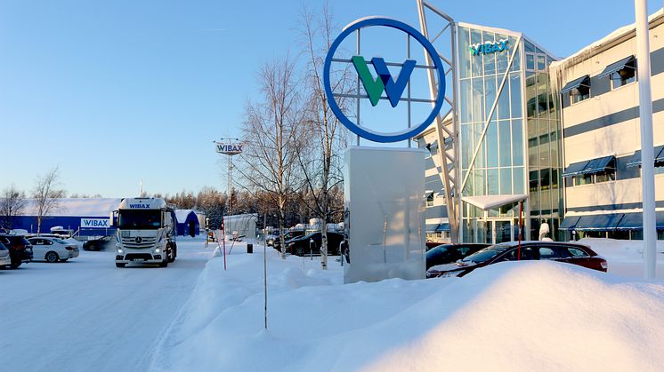 Energiavtalet innebär att Wibax köper förnybar el till huvudkontoret i Piteå, men även Wibax övriga verksamheter runt om i Sverige ingår i avtalet.