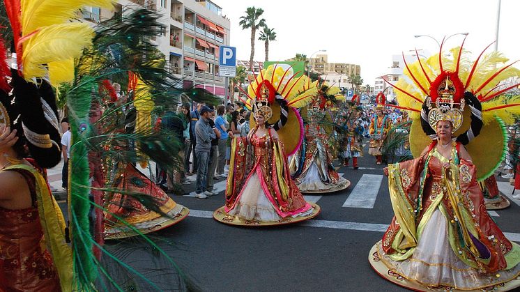 carnival-254914_1280