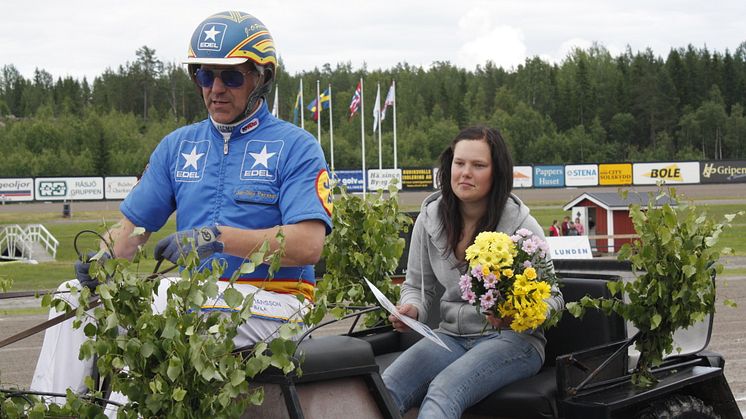 Emelie Mood fick Järvsöfaks Ungdomsstipendium