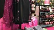 Champions nya sportkollektion "Pink" till förmån för Bröstcancerfonden