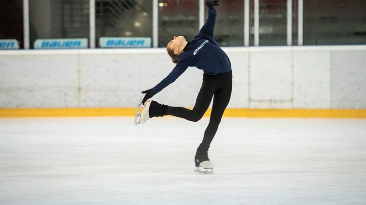 HOLIDAY ON ICE ACADEMY Sommercamp München Hanna Keiß