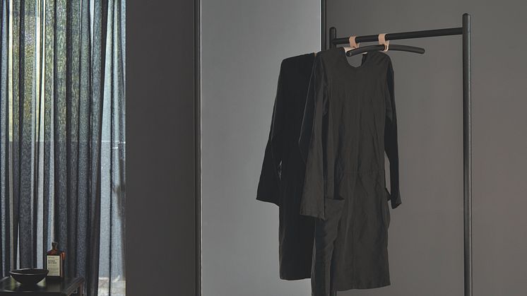 Die neue Badmöbelkollektion Mya von burgbad interpretiert den Landhausstil völlig neu. 