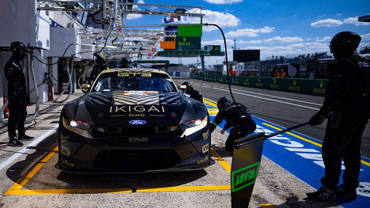 24t Le Mans Ford Mustang GT3 (34).jpg