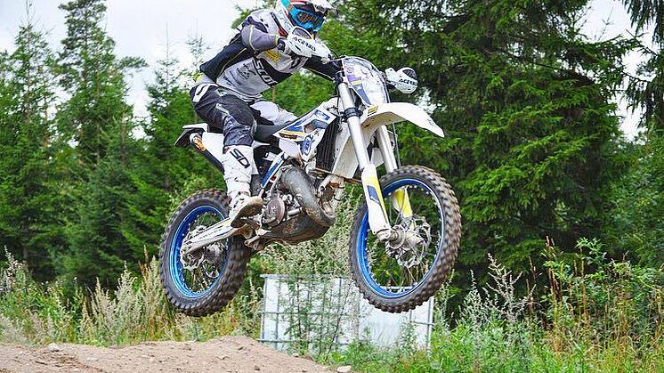Amanda Elvin, Enduro.