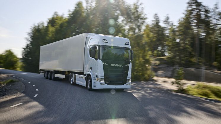 SSAB og Scania har inngått en ny intensjonsavtale om avkarbonisert stål. Det er en hovednøkkel i skiftet til et mer bærekraftig transportsystem.
