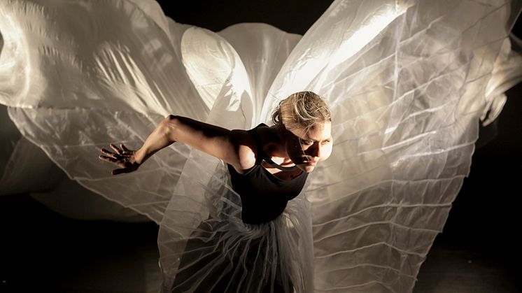 SUSANNA LEINONEN COMPANY // BLINDED MIND - 16 april