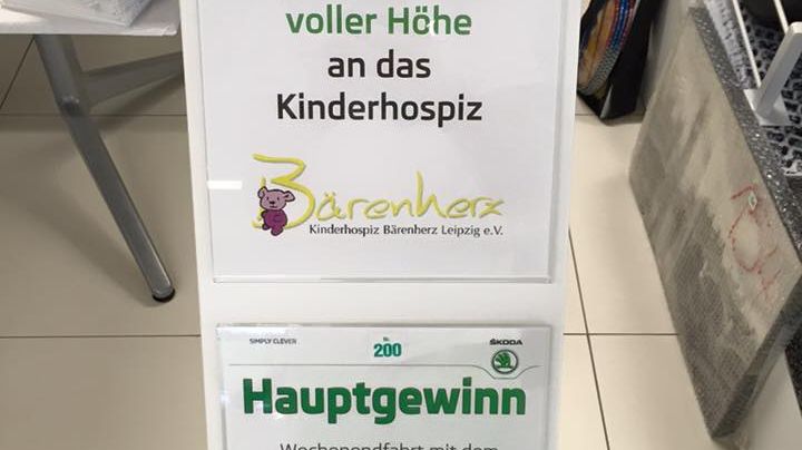 Bärenherz erhält Spende vom Autohaus Gohlke zum 25. Betriebsjubiläum 