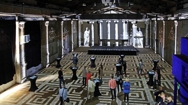 Blick in eine Halle des Kunstkraftwerks Leipzig