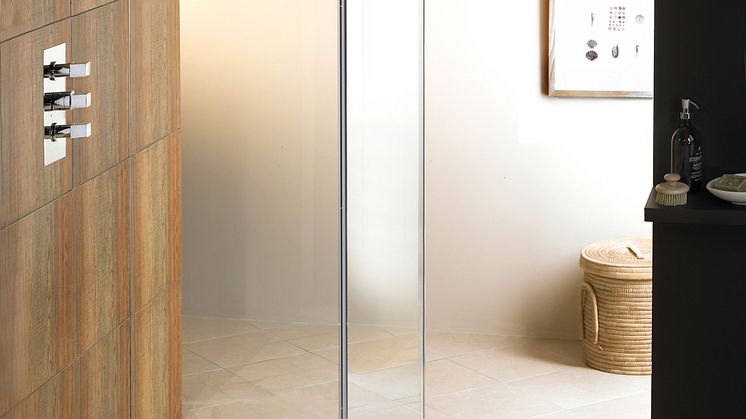 Purus Line Tile Insert, golvbrunn som spärränna