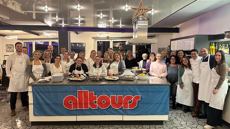 Kulinarische Reisen: alltours lud zum gemeinsamen Kochen ein