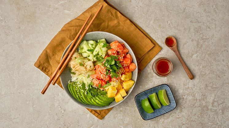 Poke bowl med laks fra Hawaii2