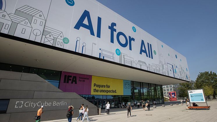 13.IFA2024 옥외광고 (1).jpg
