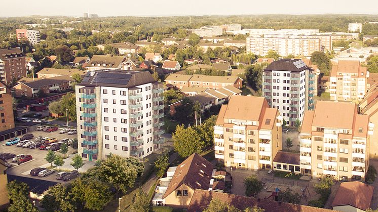 Nybyggda tvåor och treor på populära Husensjö