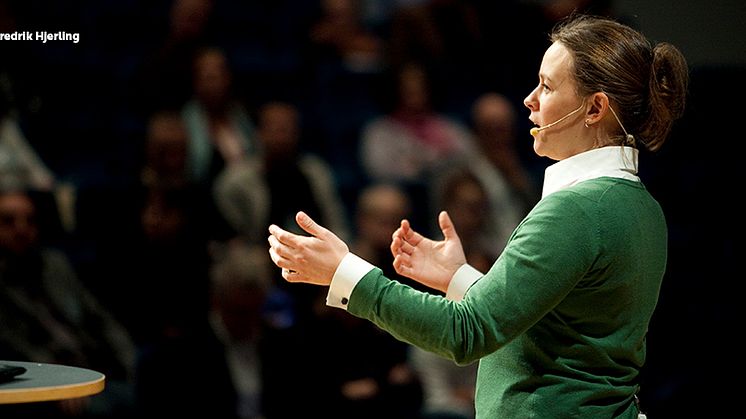 Maria Wetterstrand kommer till BIOBASE för att prata om framtidens flygbränsle. 