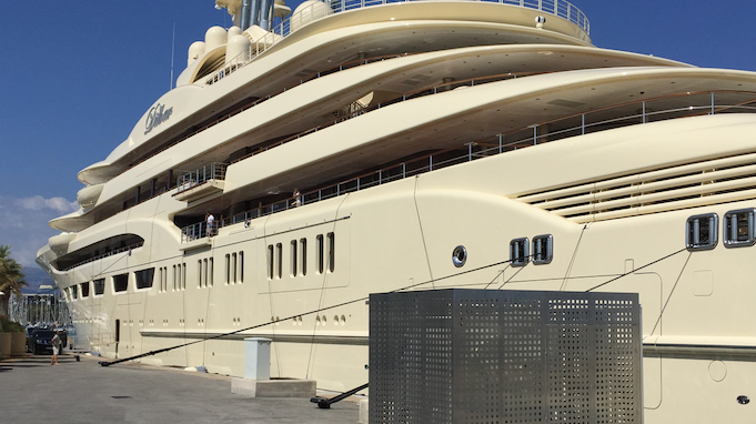 Living the life: the enclosed AMP unit and the Dilbar at Vauban.