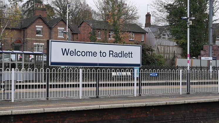 GTR marks new partnership to green-up stations across network