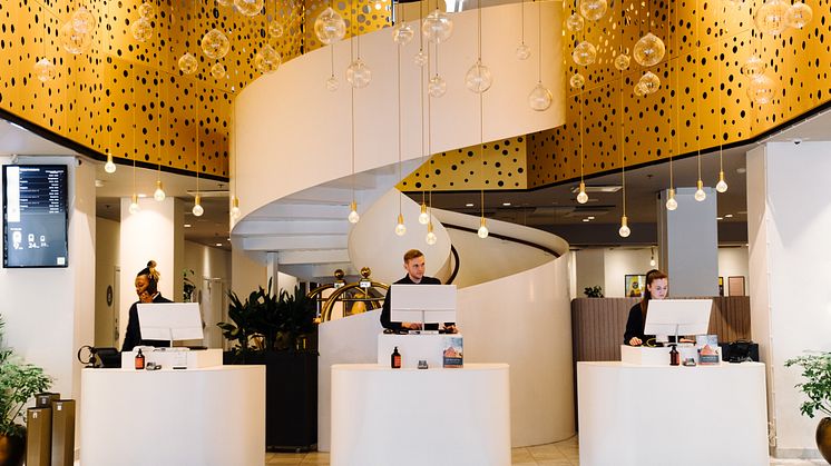 Hotel C