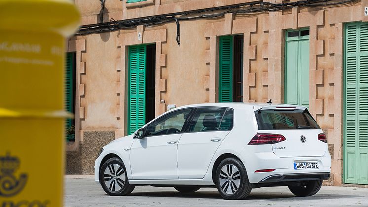 e-Golf koster fra 229.995 kr.