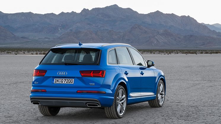 Q7 rear right side static