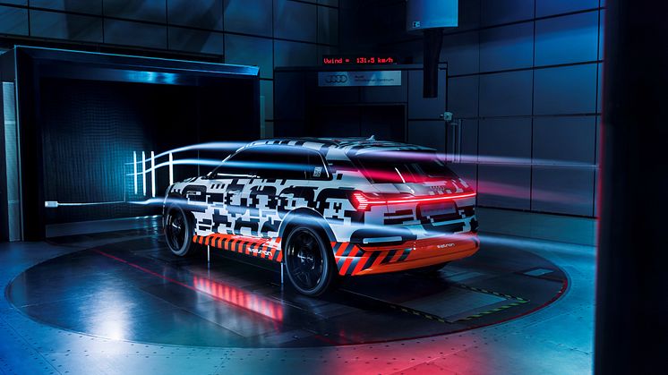Audi e-tron aerodynamic (fra siden)