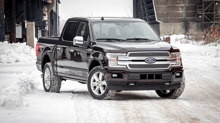 18FordF150_10_HR