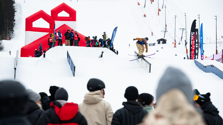 24-SM-Kläppen-Railjam-FOTO-DANIEL-BERNSTÅL.jpg.png