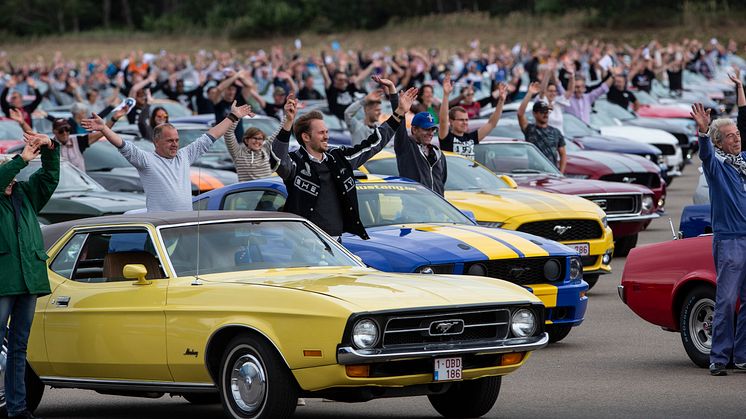 Verdens største Mustang-parade