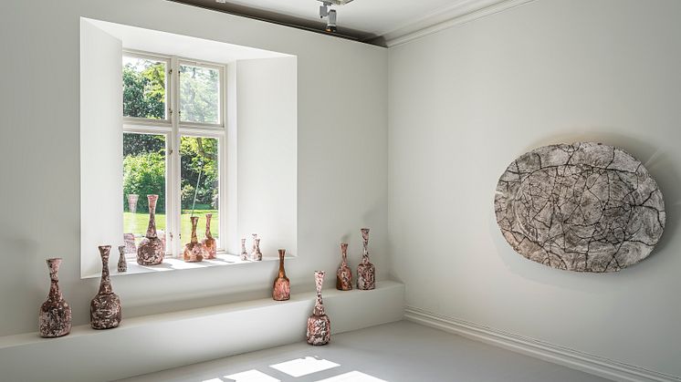 Pekka Paikkari Paradise II (Fractured) Curiosity Bottles 2020
