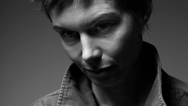 LOOK_02_ATPRESS_3561106 BW