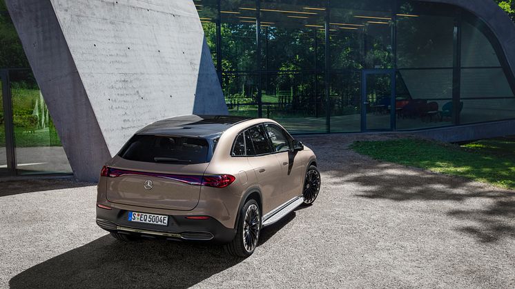 Nya EQE SUV från Mercedes-EQ