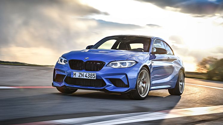 Nya BMW M2 CS 