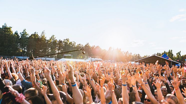 ​Festivaalinäkyvyys vahvistaa Löfbergsin brändiä Suomessa