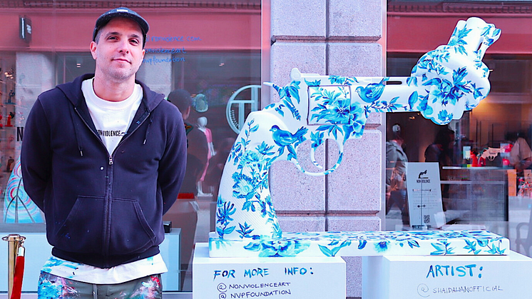 Unveiling of "Fragility of Peace" by Non-Violence Ambassador Shai Dahan 