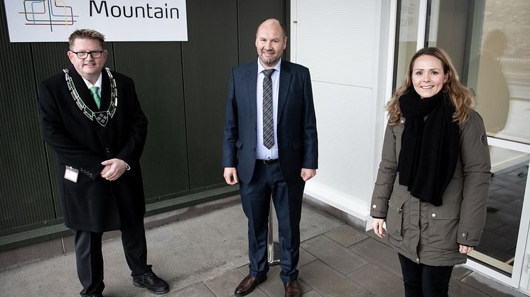 Green_Mountain_opening_SG-23