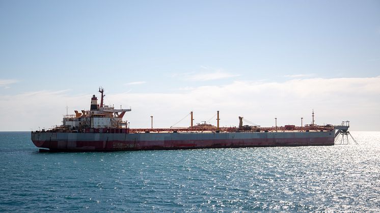 FSO Safer - en förfallen, 330 meter lång oljetanker vars utsläpp riskerar få förödande konsekvenser för både människor, djur och miljö vid Röda havet. Foto: UNDP