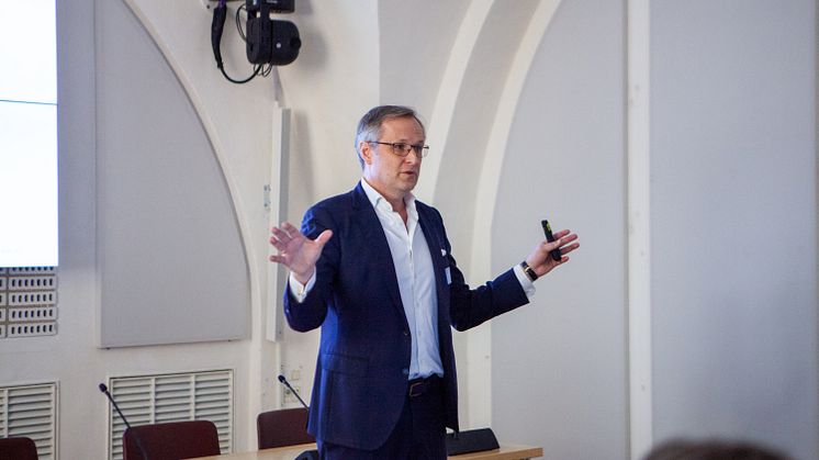 CEO-briefing-Christiansborg-Tomas-Pietrangeli