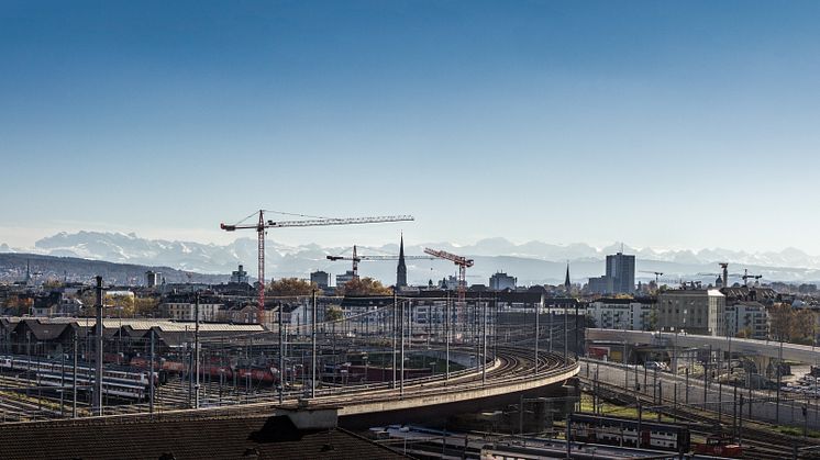 - Det er grunn til å være på vakt også i 2018, selv om realøkonomien bedret seg i 2017, sier Siv Hjellegjerde Martinsen, administrerende direktør i Lindorff.
