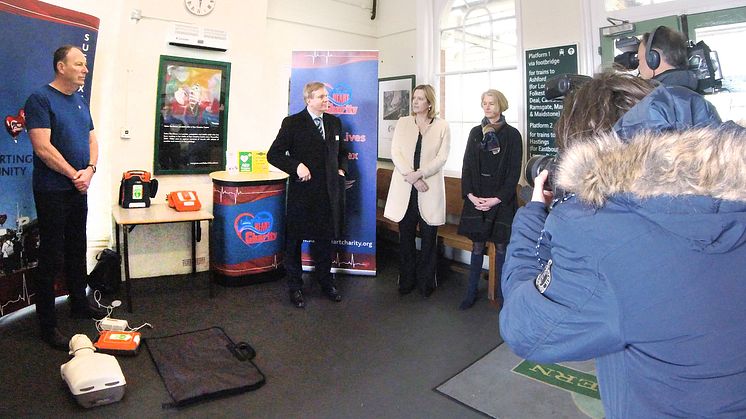 Nick Brown, GTR Chief Operationg Officer, at the AED demonstration